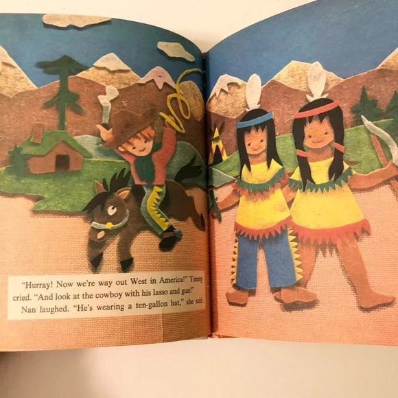 Vintage 1964 Wonder Book Around The  World Cut Out Book - Picture 12 of 16